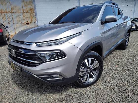 FIAT TORO 1.3 TURBO 270 FLEX FREEDOM AT6 FIAT TORO 1.3 TURBO 270 FLEX FREEDOM AT6